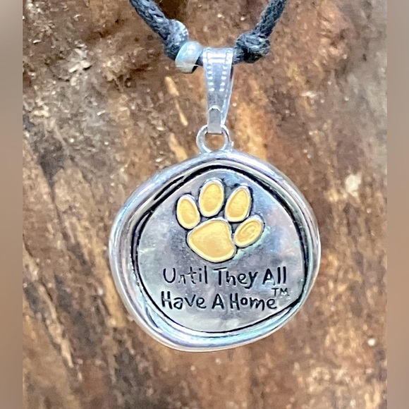 EUC “UNTIL THEY ALL HAVE A HOME” Necklace And Bracelet Set - Picture 4 of 7